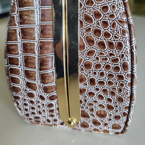 Croc embossed light brown/gold frame snap closure bag - Picture 11 of 11